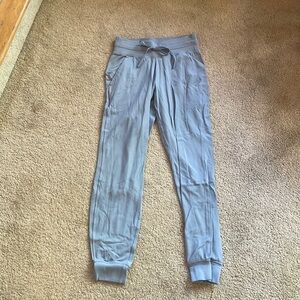 Lululemon ready to rulu sweats